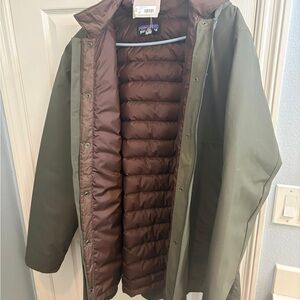 Patagonia Olive Green Shell Jacket with Brown Quilted Liner